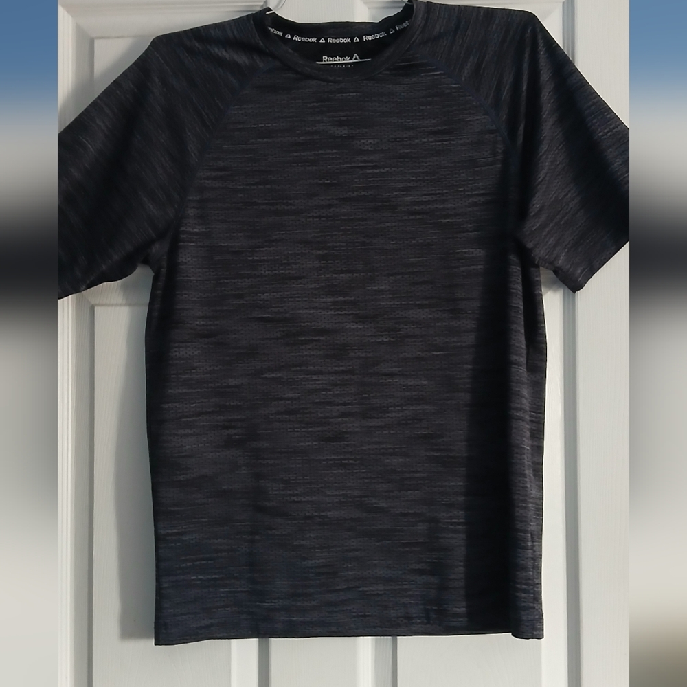 Reebok Black Short Sleeve Tee
